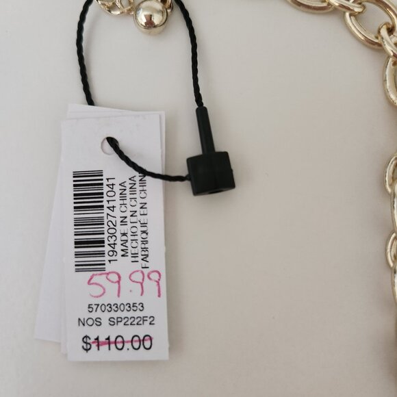 NWT White House Black Market Necklace - Picture 3 of 4